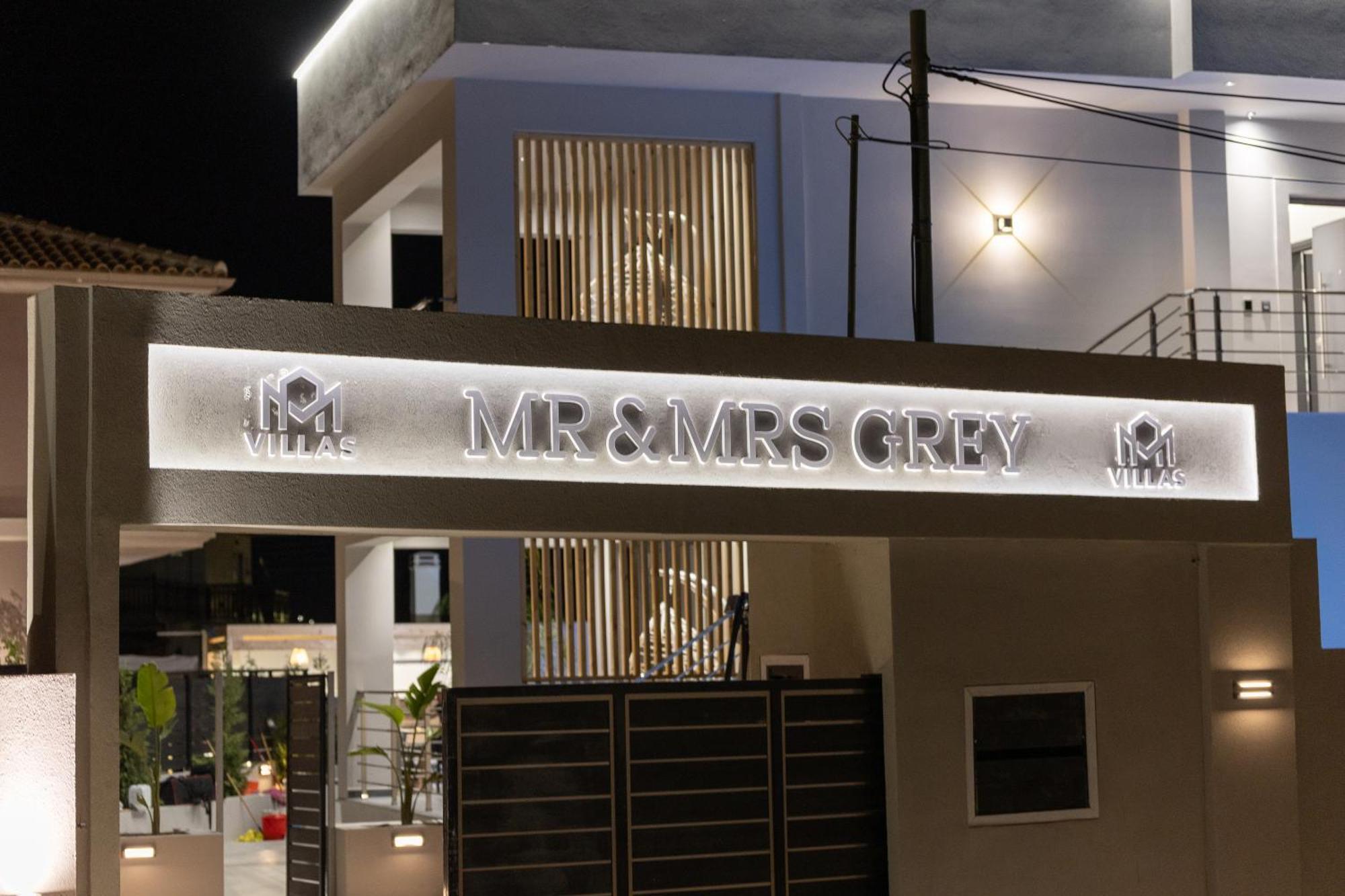 Μr & Μrs Grey Luxury Villas Ambelokipoi  Bagian luar foto