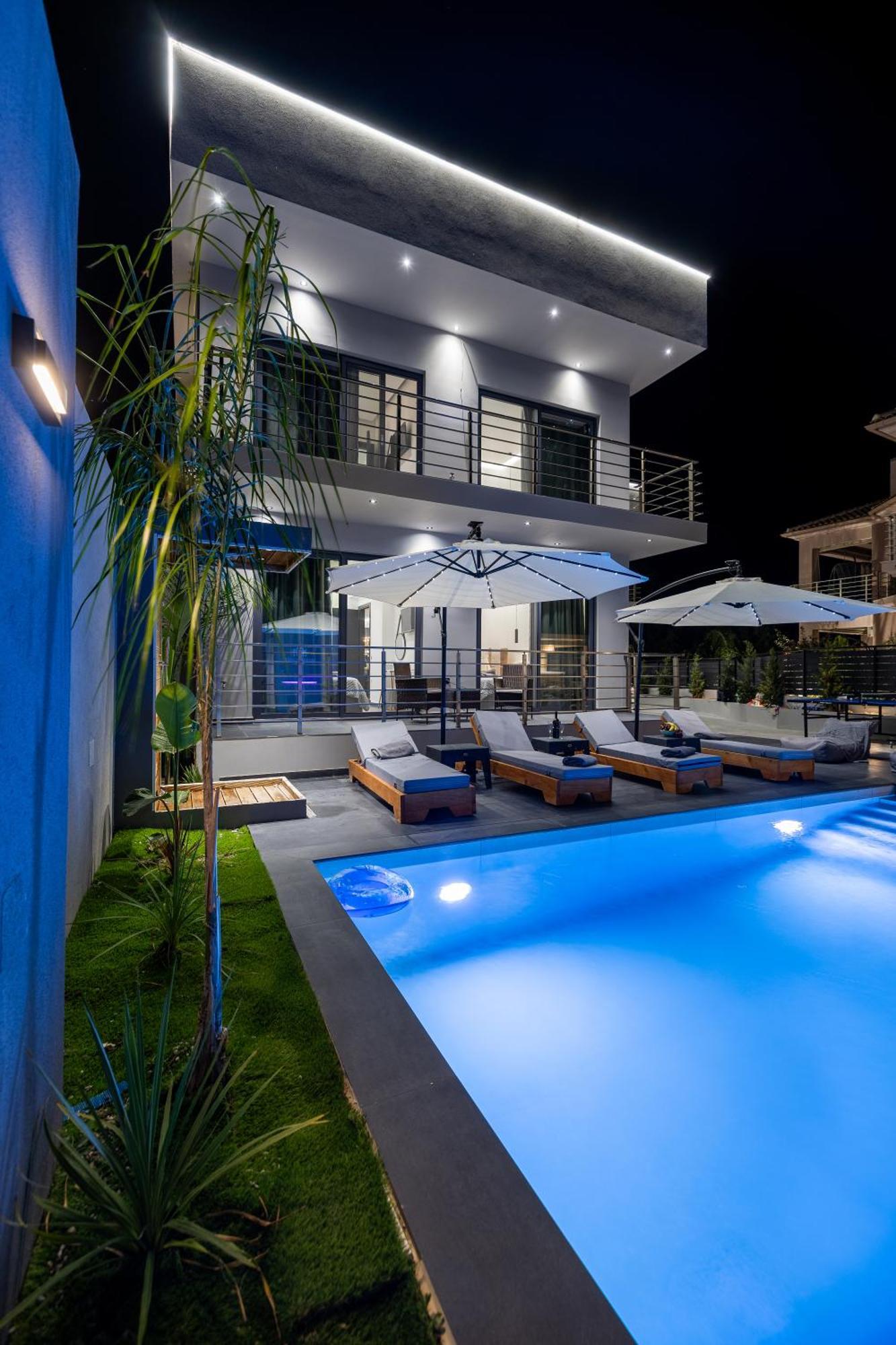 Μr & Μrs Grey Luxury Villas Ambelokipoi  Bagian luar foto