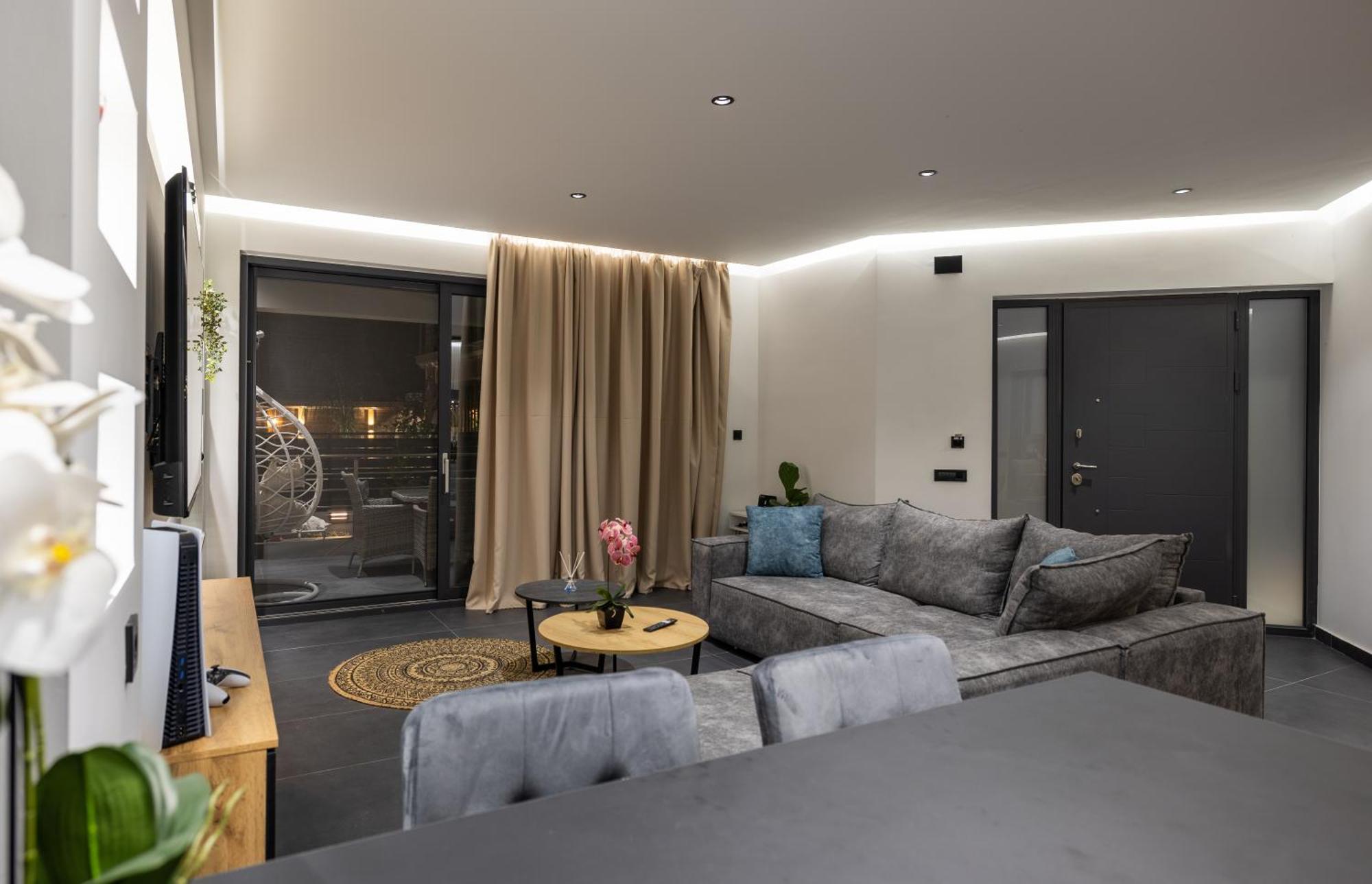 Μr & Μrs Grey Luxury Villas Ambelokipoi  Bagian luar foto